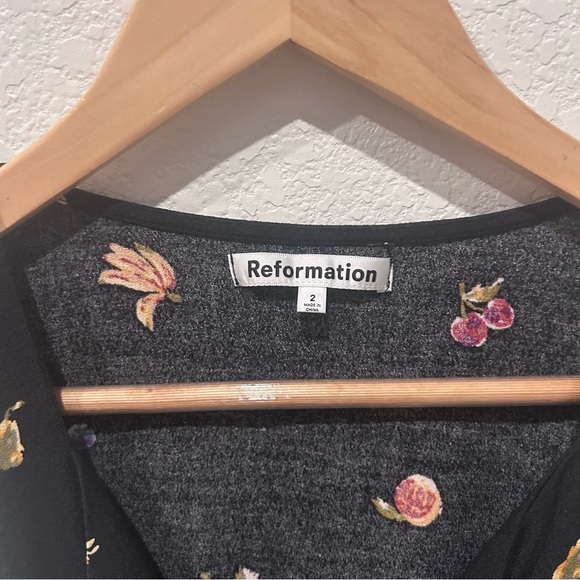 Reformation Rilynn Fruit Mini Dress Size 2 Like New - Picture 8 of 12